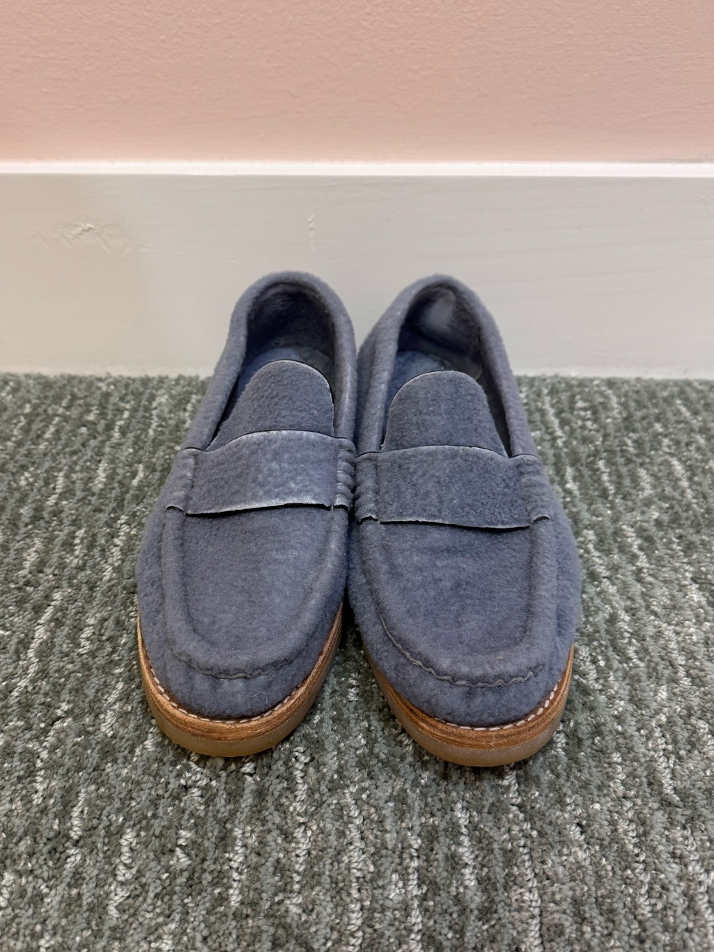 Stuart Weitzman Bromley Women's Blue Shearling Loafers Size 7.5
